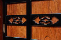 幅1960ミリ!! 四枚引き戸の壮観な造りで貫禄溢れる近江水屋箪笥 BB3173-MT