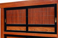 幅1960ミリ!! 四枚引き戸の壮観な造りで貫禄溢れる近江水屋箪笥 BB3173-MT