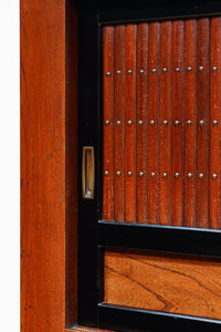 幅1960ミリ!! 四枚引き戸の壮観な造りで貫禄溢れる近江水屋箪笥 BB3173-MT