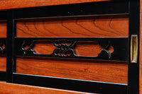 幅1960ミリ!! 四枚引き戸の壮観な造りで貫禄溢れる近江水屋箪笥 BB3173-MT