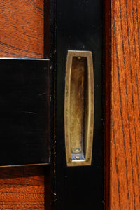 幅1960ミリ!! 四枚引き戸の壮観な造りで貫禄溢れる近江水屋箪笥 BB3173-MT