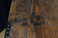 迫力ある杢目と金具の調和が貫禄を与える米沢帳場箪笥 BB3200