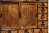 美しい杢目が流れる上質な帳場箪笥 BB3201