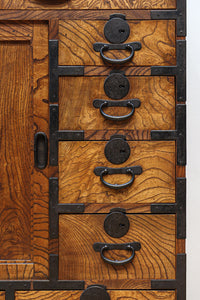 美しい杢目が流れる上質な帳場箪笥 BB3201