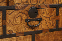 美しい杢目が流れる上質な帳場箪笥 BB3201