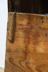 Antique tool box BB3202