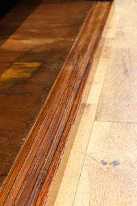 見事な杢目の素晴らしい面持ちの全面総欅越後帳場箪笥 BB3218