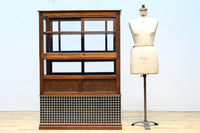 昭和レトロ!! タイルの細工がお洒落なオークガラスケース BB3237