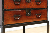 味わい深い古色に包まれたアイアンフレーム付き最上小箪笥 BB3240