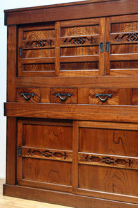 極上前面総けやき!!型変わり9尺近江水屋箪笥 BB3243