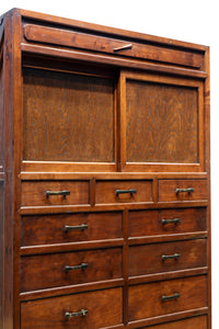 大珍品‼ 当時の生活の知恵から生まれた三面収納•両面使い階段箪笥 BB3244