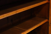 変わりサイズ‼︎引き出しも十分に備えた温かみある色彩のガラスケース BB3246