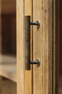 木地色に扉デザインも素敵なアールデコ調レトロガラスケース BB3248