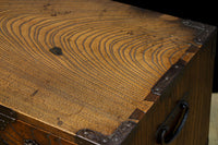 江戸時代!! 上品な欅杢目の流れる品格漂う酒田帳場箪笥 BB3250