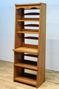 落ち着いた佇まいが上品な飾り棚BB3251