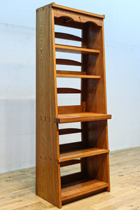 落ち着いた佇まいが上品な飾り棚BB3251