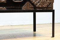 大振りの装飾金具が見事なアイアンフレーム付き庄内衣裳箪笥 BB3253