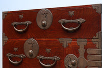 丸型の装飾金具で格調高いアイアンフレーム付き稀少サイズ二本松衣裳箪笥 BB3255