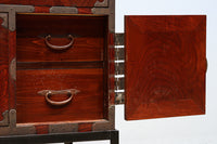 丸型の装飾金具で格調高いアイアンフレーム付き稀少サイズ二本松衣裳箪笥 BB3255