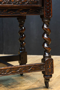 レリーフ彫刻で飾られたエレガントなワゴン BB3256