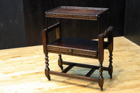 レリーフ彫刻で飾られたエレガントなワゴン BB3256