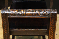 レリーフ彫刻で飾られたエレガントなワゴン BB3256