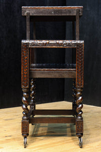 レリーフ彫刻で飾られたエレガントなワゴン BB3256