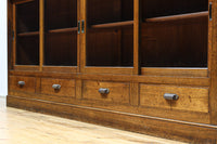 蔵書の保管に最適な奈良の薬問屋さんで使われていた極上ガラスケース BB3276