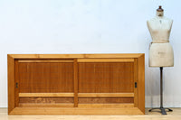 稀少!!繊細に丸く面取りされた格子が上品な木地近江水屋箪笥 BB3293