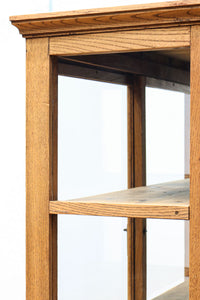 Three-sided glass case BB3294