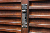 気品ある色艶に伝統の風格漂う両面手摺付き階段箪笥 BB3317