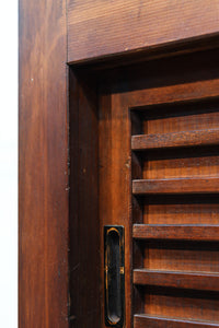 気品ある色艶に伝統の風格漂う両面手摺付き階段箪笥 BB3317