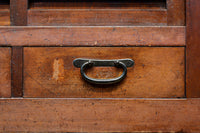 気品ある色艶に伝統の風格漂う両面手摺付き階段箪笥 BB3317