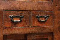 気品ある色艶に伝統の風格漂う両面手摺付き階段箪笥 BB3317