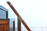 気品ある色艶に伝統の風格漂う両面手摺付き階段箪笥 BB3317