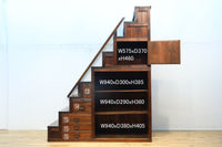 気品ある色艶に伝統の風格漂う両面手摺付き階段箪笥 BB3317