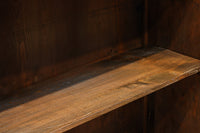 気品ある色艶に伝統の風格漂う両面手摺付き階段箪笥 BB3317