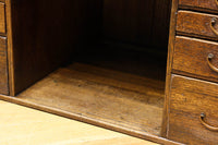 味わい深い面持ちの両袖タイプの彫金机 BB3325