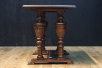 置台や飾り台に!! モダンな雰囲気溢れる小型バルボスレッグテーブル BB3330