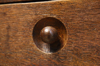 デザイン性の高いレトロ感溢れるデスク BB3332