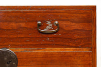 時代を重ねた風格漂う小振りサイズの小箪笥 BB3333