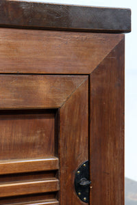 優美なけやき杢目に漆の艶やかな光沢が貫録を漂わす美濃階段箪笥 BB3337