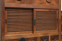 優美なけやき杢目に漆の艶やかな光沢が貫録を漂わす美濃階段箪笥 BB3337