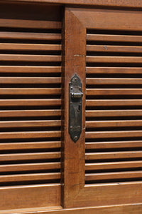 優美なけやき杢目に漆の艶やかな光沢が貫録を漂わす美濃階段箪笥 BB3337