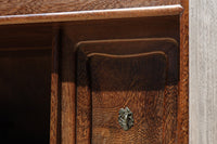 繊細な杢目が浮かびレトロ感溢れる小型茶箪笥 BB3370