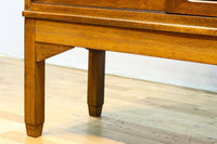 シンプル装飾でレトロな雰囲気あるガラスケース(脚付き) BB3372