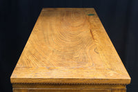 シンプル装飾でレトロな雰囲気あるガラスケース(脚付き) BB3372