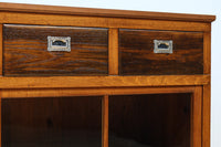 ゆらゆらガラスが引き立つ上品な佇まいをしたガラスケース BB3379