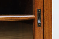 ゆらゆらガラスが引き立つ上品な佇まいをしたガラスケース BB3379