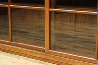 ゆらゆらガラスが引き立つ上品な佇まいをしたガラスケース BB3379